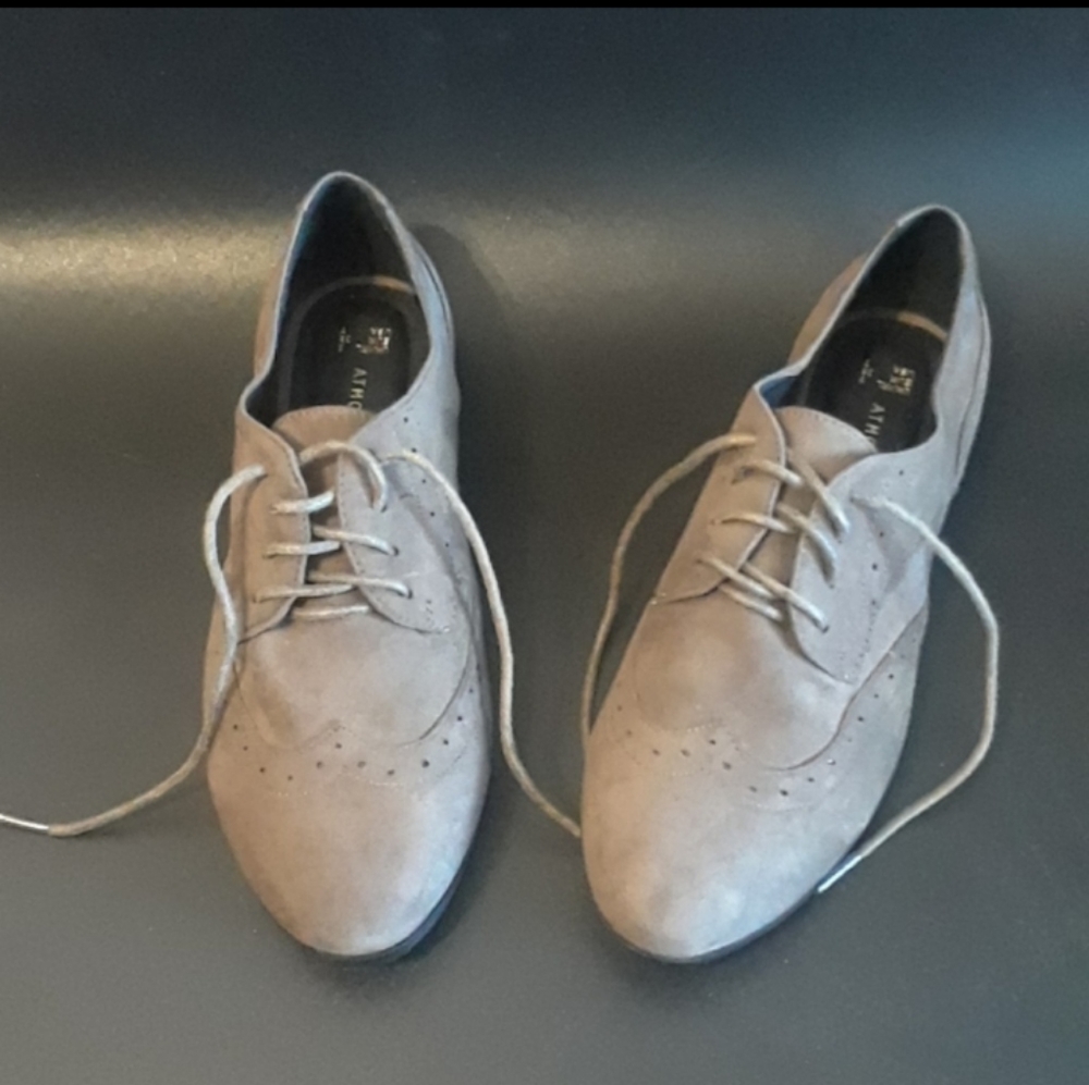 Atmosphere Shoes